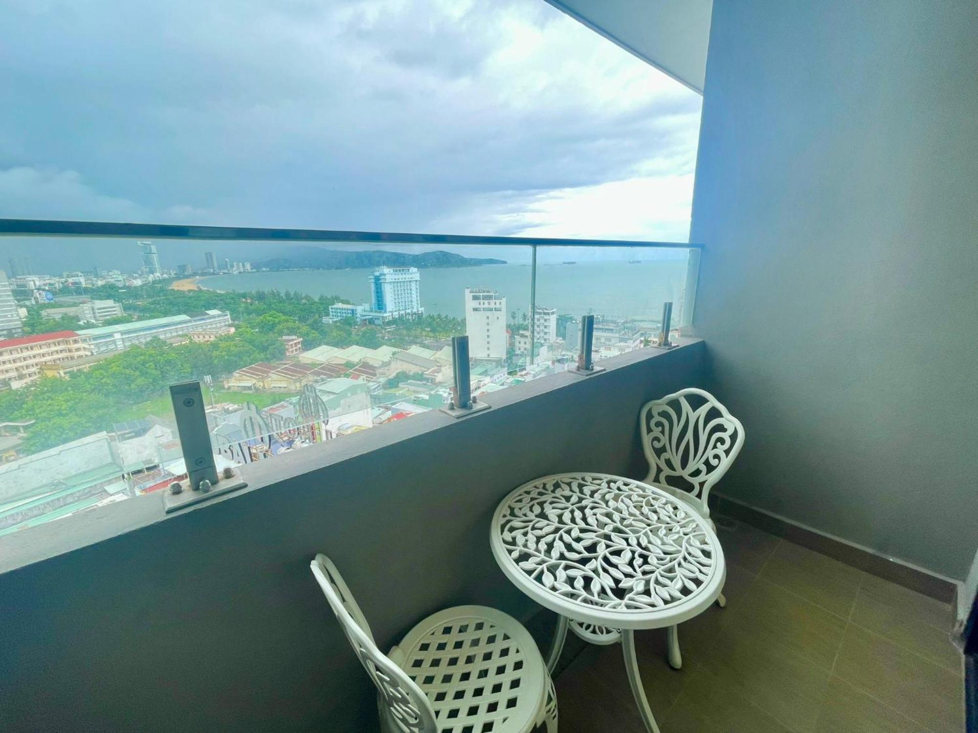 Flc Sea Tower Quy Nhon- Q House Codotel Exterior foto